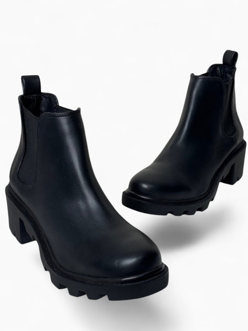 STEVE MADDEN HADLEE CHELSEA BOOT Y2K LUG SOLE BLACK URBAN CHUNKY NEW 10